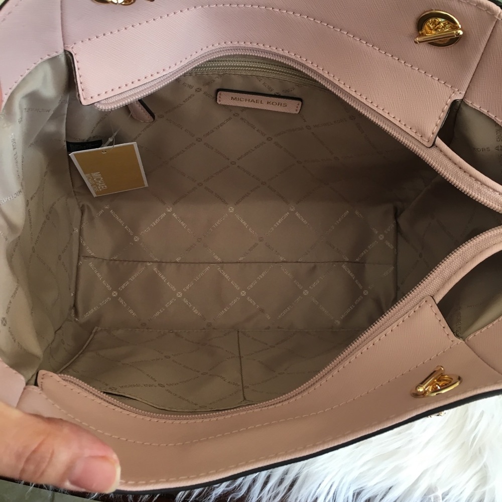 Last one❗️Michael Kors Large tote shoulder bag - Picture 5 of 8